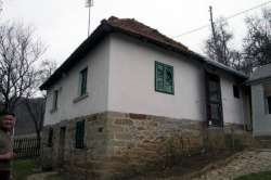Gornji Milanovac nekretnine - Prodajem kuću, selo Polom, 60m2