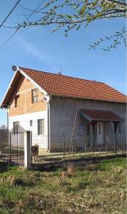 SurÄin nekretnine - Kuća u Bečmenu, opština Surčin 